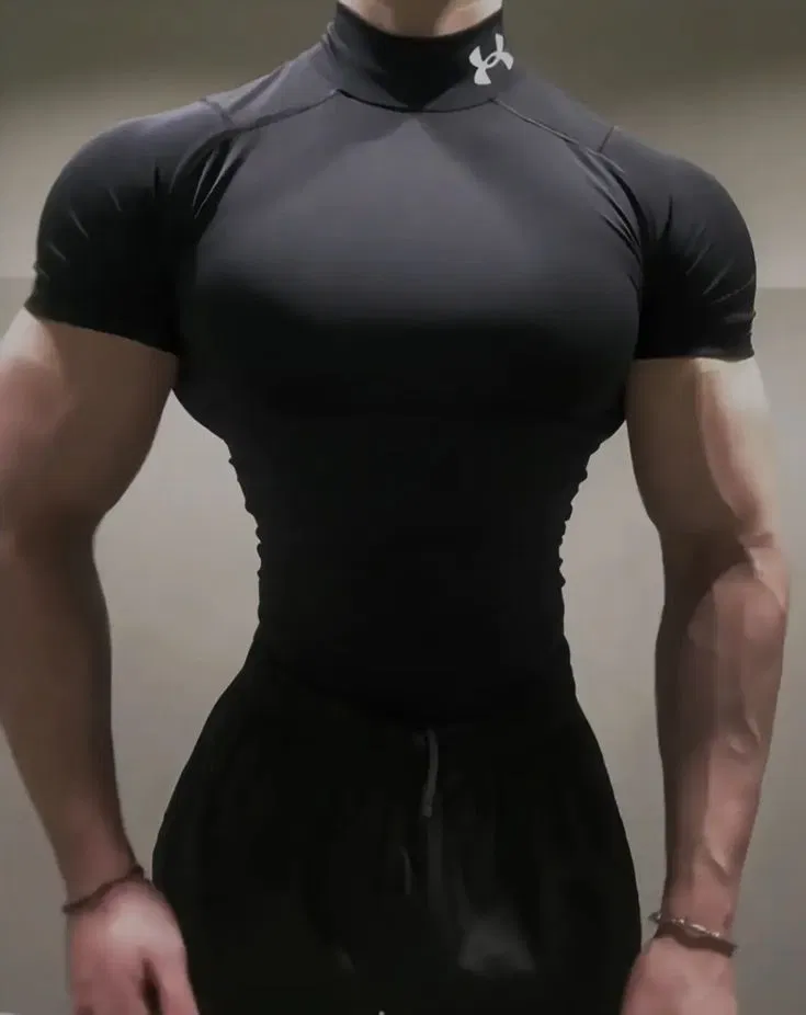 Avatar of access an exclusive male bot ahead of time!