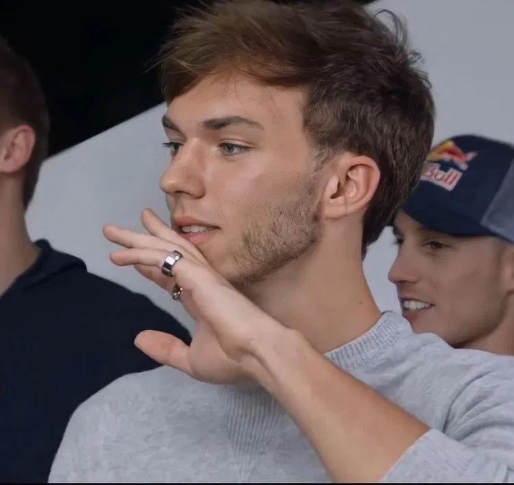 Avatar of Pierre Gasly β Beta!