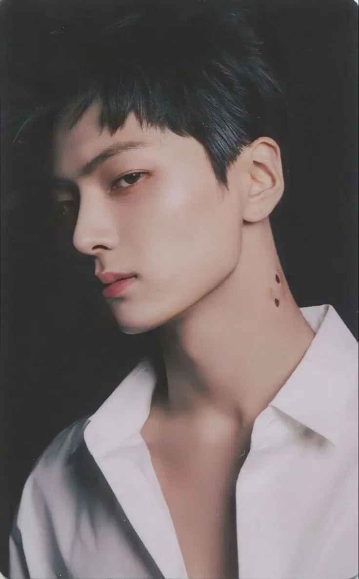 Avatar of Jay ☆⋆｡𖦹°‧★ SPOOKY SEASON BOT 3