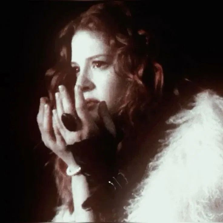 Avatar of Victoria | Twilight | wlw