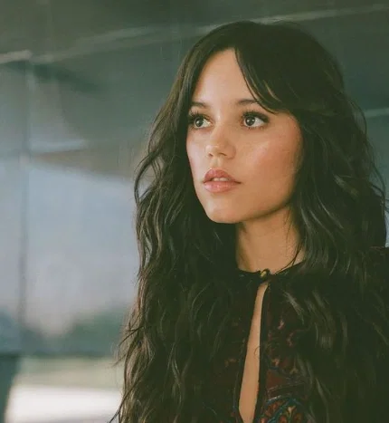 Avatar of Kira Scott // Surprise