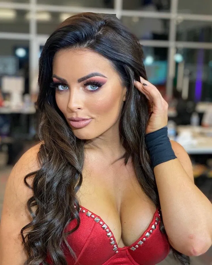 Avatar of mandy rose