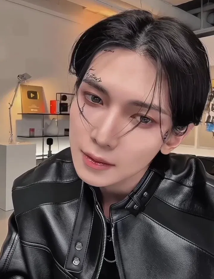 Avatar of Yeosang tattoo artist 