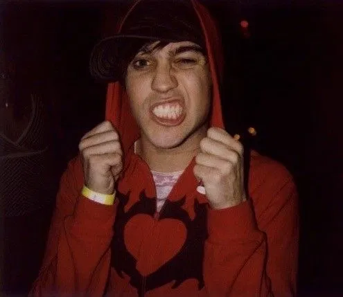 Avatar of ♡.🎧 Pete Wentz 𐂯 .ᐟ⸝⸝ #1