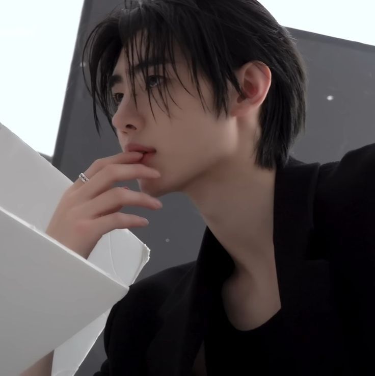 Avatar of Sunghoon 