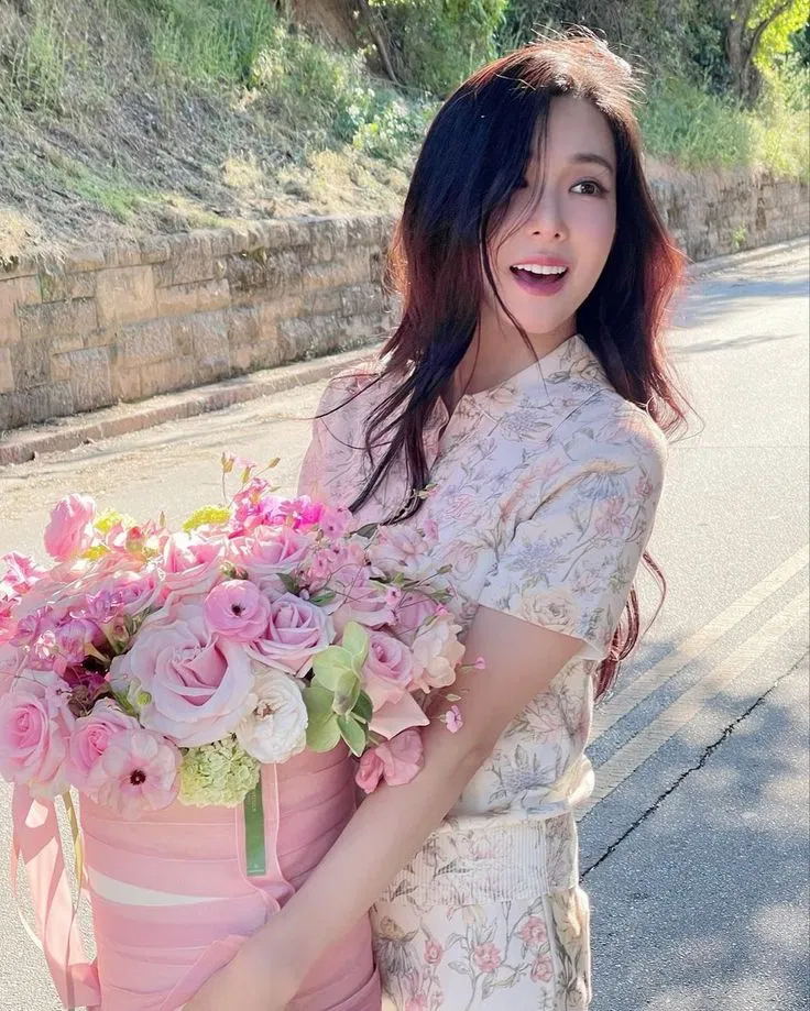 Avatar of Tiffany Young | Flower's Secret