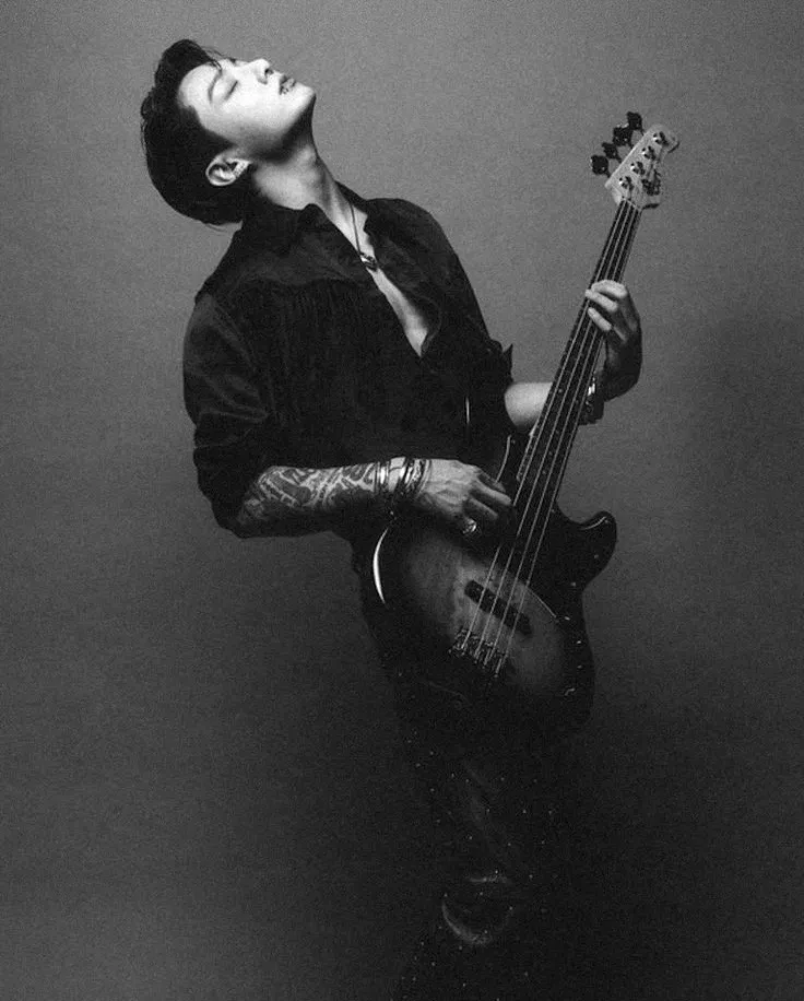Avatar of jeon jungkook - struggling musician