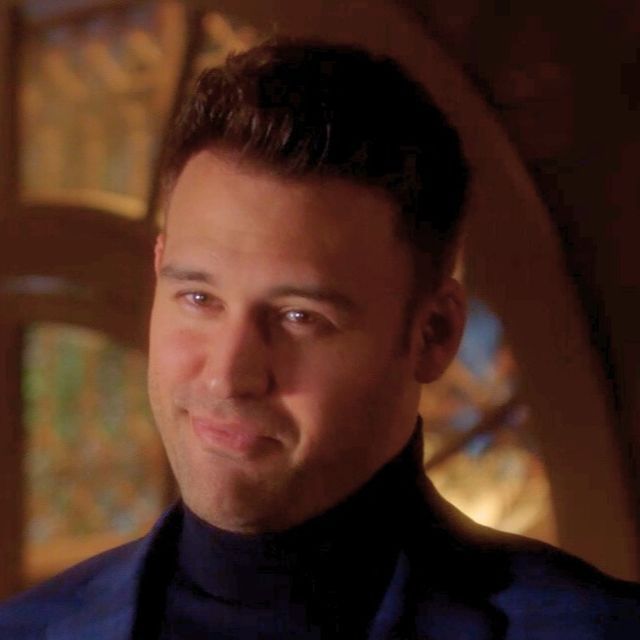 Avatar of Eddie Diaz