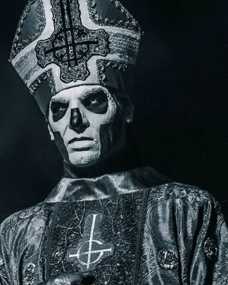 Avatar of Papa Emeritus III - Terzo