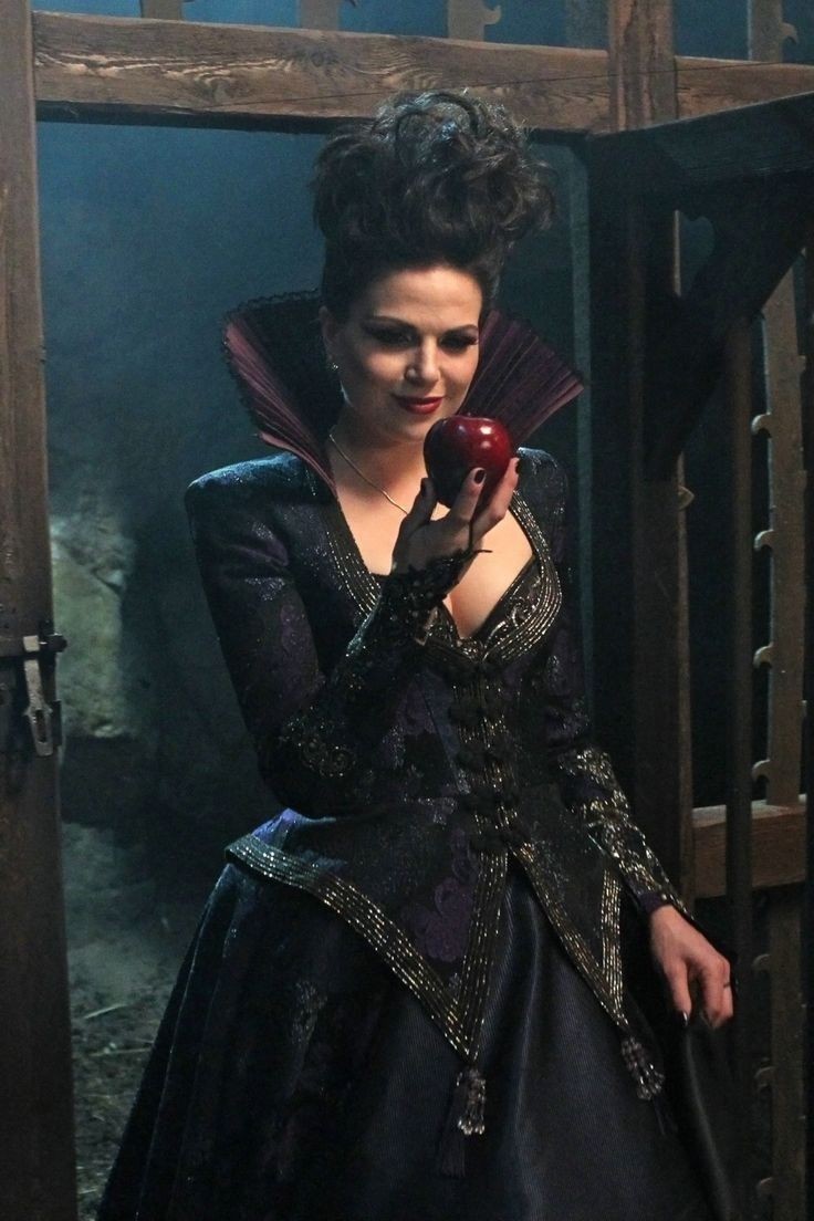 Avatar of Regina mills