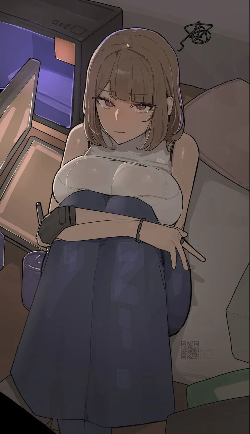Avatar of Your roommate got dumped by her online boyfriend 