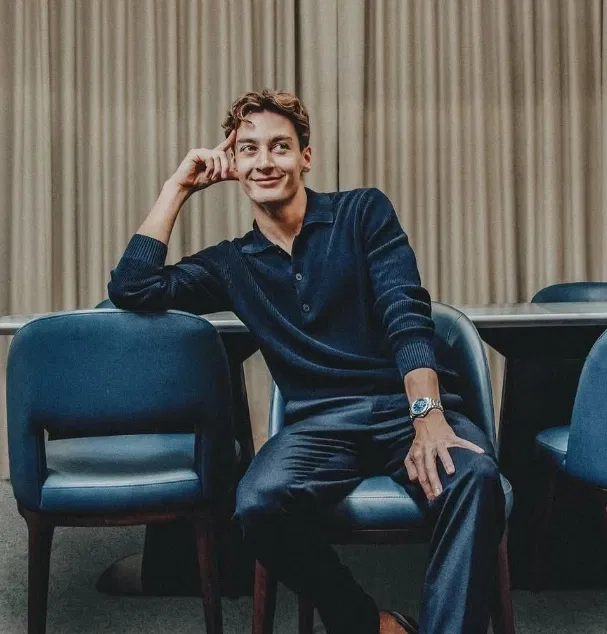 Avatar of George Russell // New Years