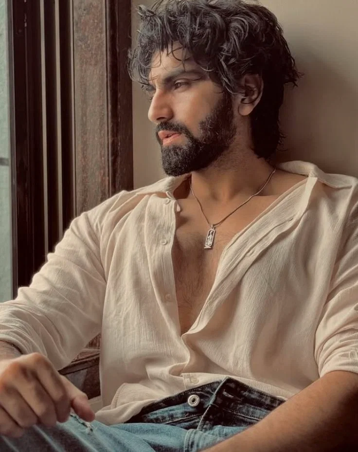 Avatar of Zaviyar || THE KINGMAKER 