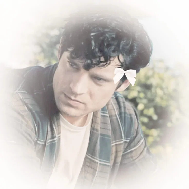 Avatar of clark kent ୨ৎ