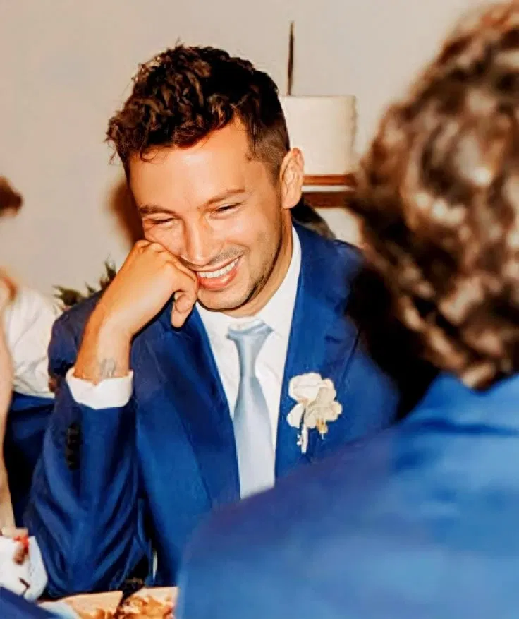 Avatar of TYLER JOSEPH  ♥︎ WEDDING SINGER