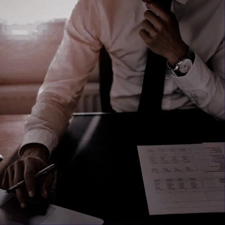Avatar of phone operator