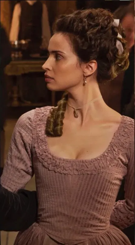 Avatar of Lady Annabelle Francis 