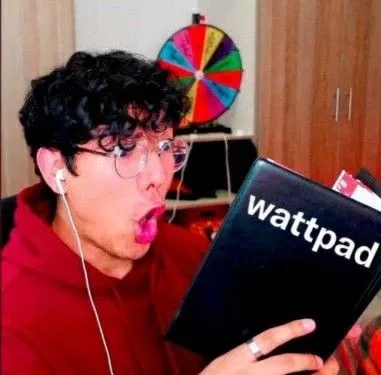Avatar of  ~ TheMagmaboi Escolar  ~