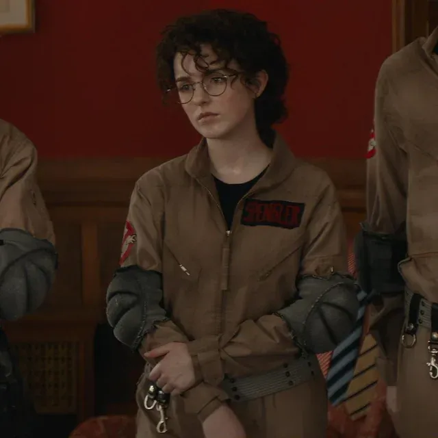 Avatar of Phoebe Spengler (AGED UP 19)