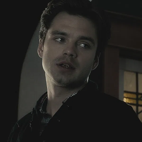 Avatar of ꒰ 01 ꒱ Sebastian Stan