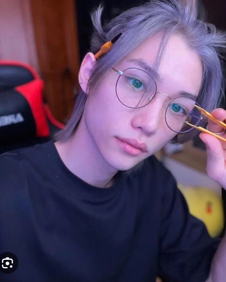 Avatar of Lee Felix