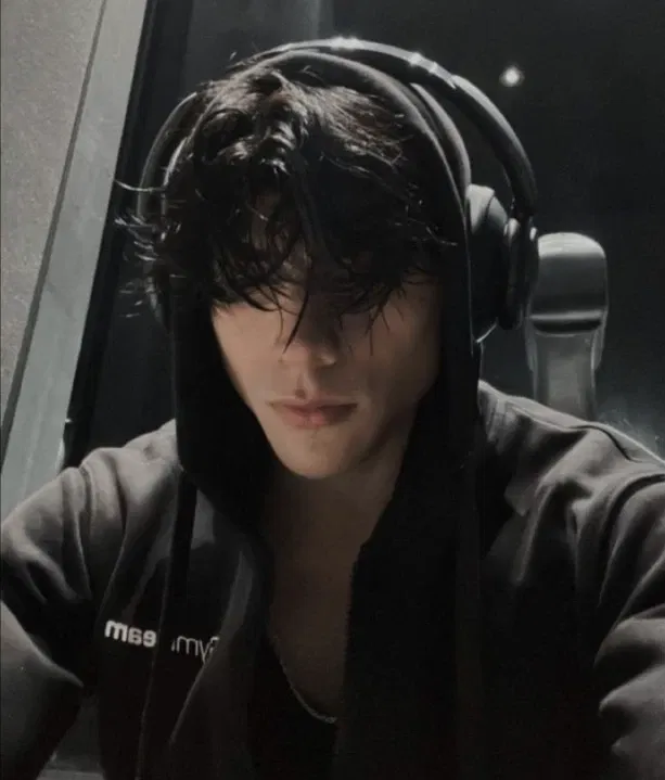 Avatar of Ace Tones