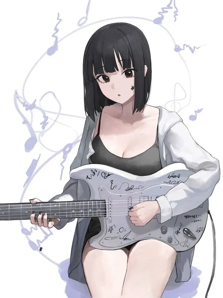 Avatar of Lena │ Band Mate and Roommate