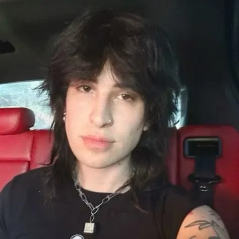 Avatar of  Jake Webber||Driving you to school