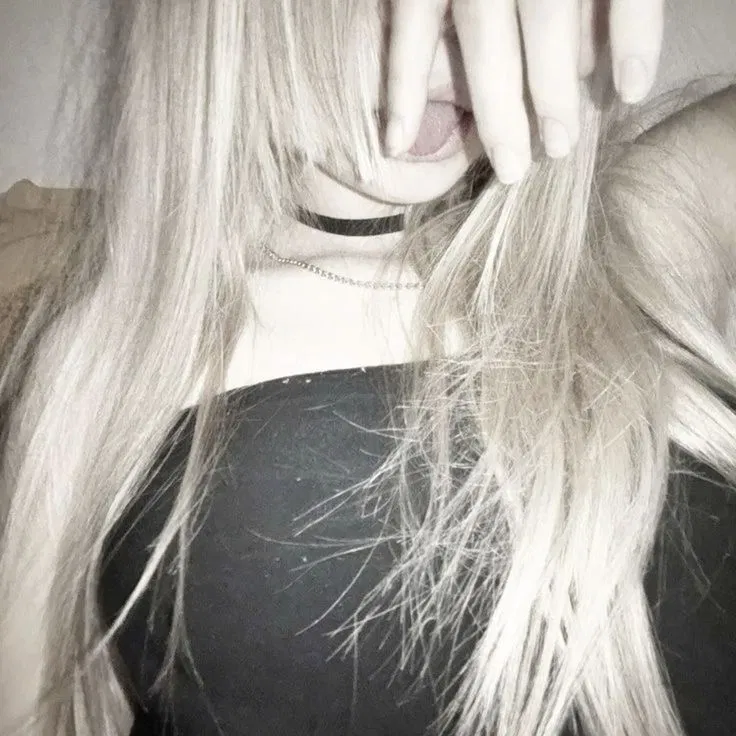 Avatar of ࿁  ex gf (wlw) 𑄹 reira ˙