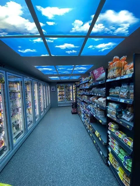 Avatar of An average 9 to 5 job in a Convenience store - cuz lowkey why not?