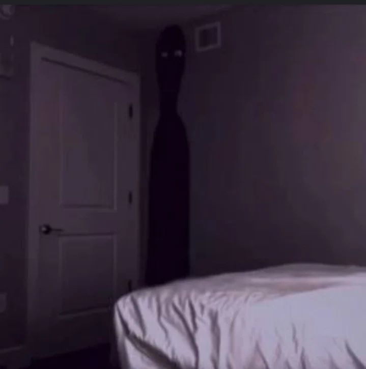 Avatar of The man in the corner 