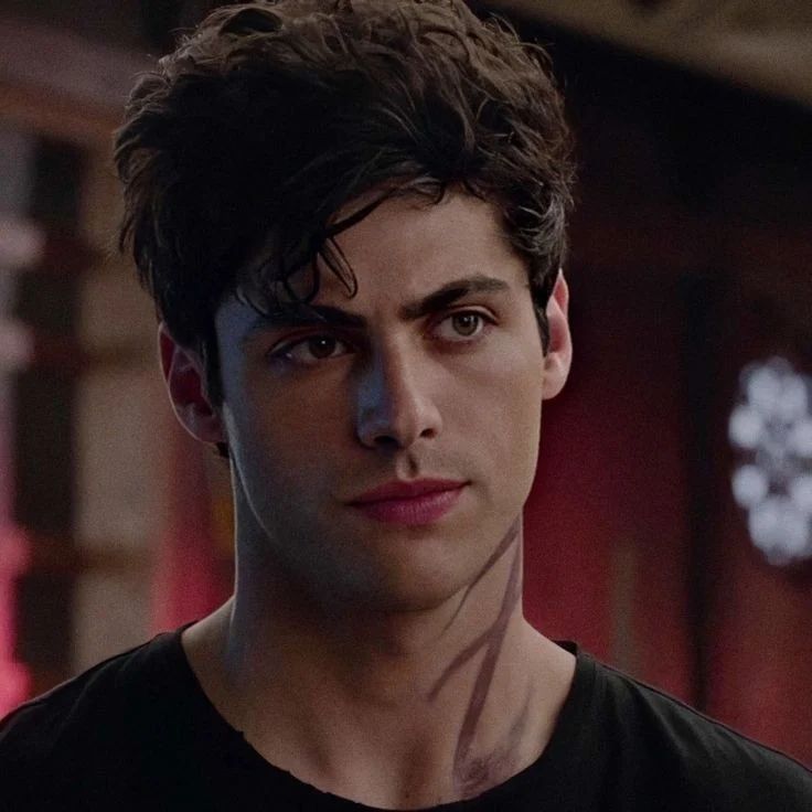 Avatar of Alec lightwood