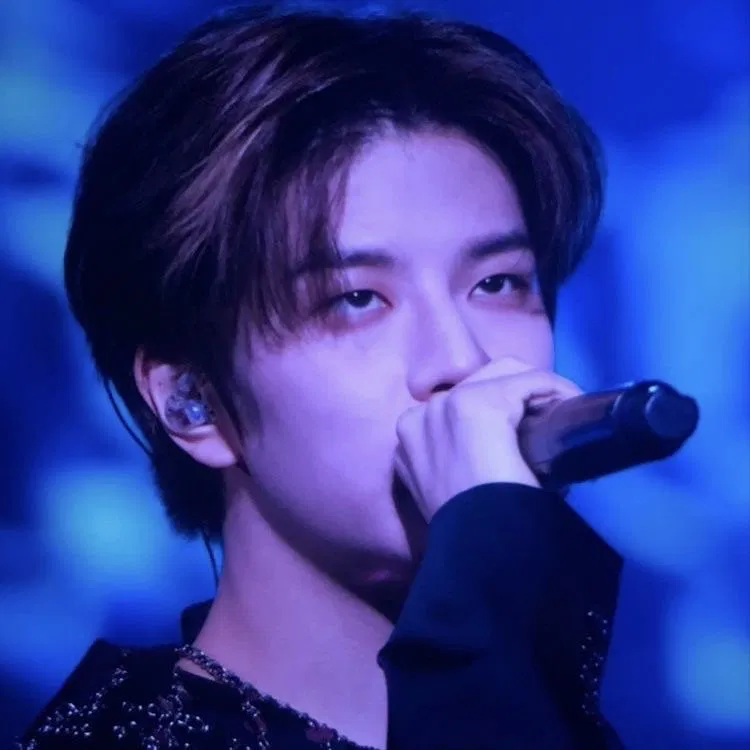 Avatar of Seungmin — Needy