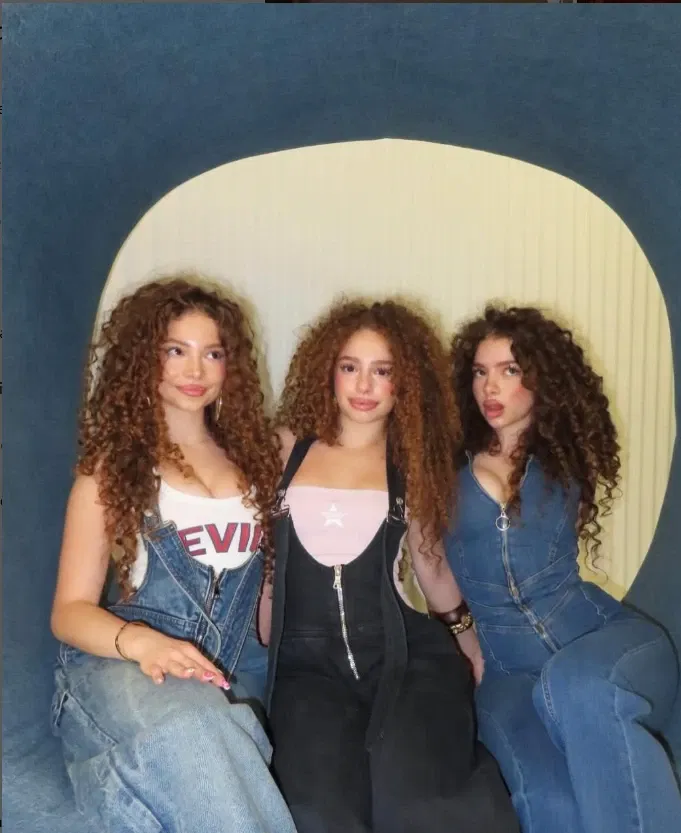 Avatar of Kalogeras sisters