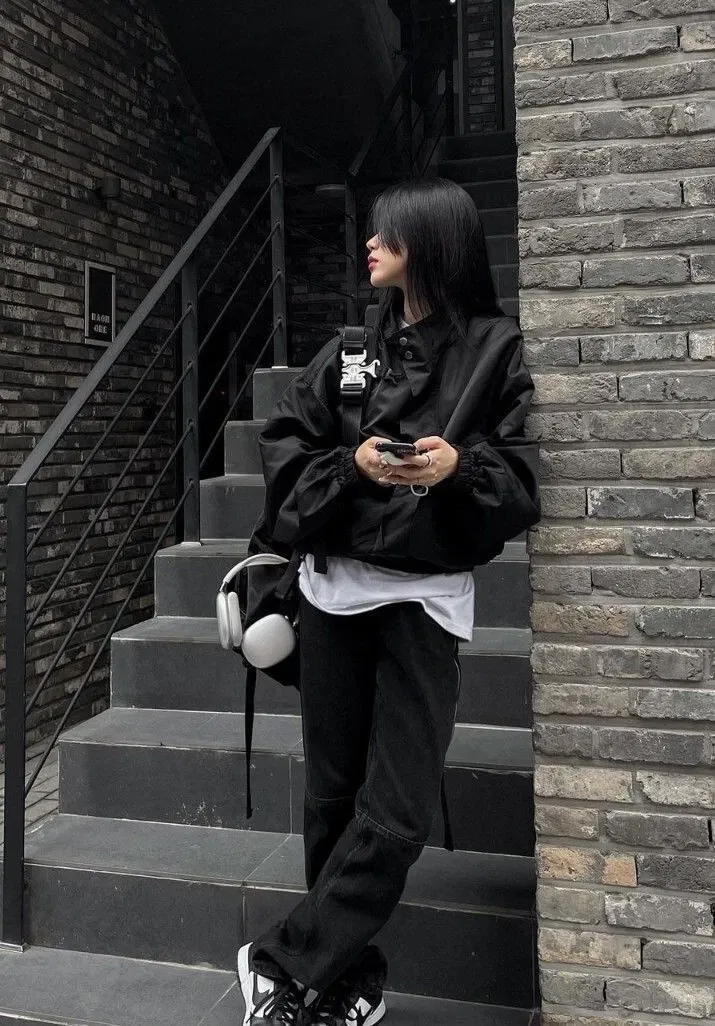 Avatar of Posie/Your ex-childhood girl bestfriend 