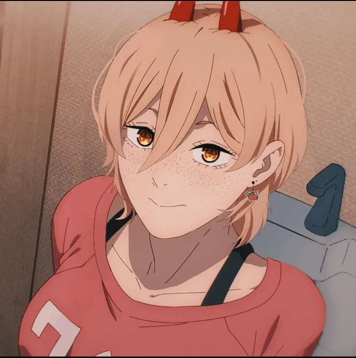 Avatar of Chloe - tomboy big (step)sis