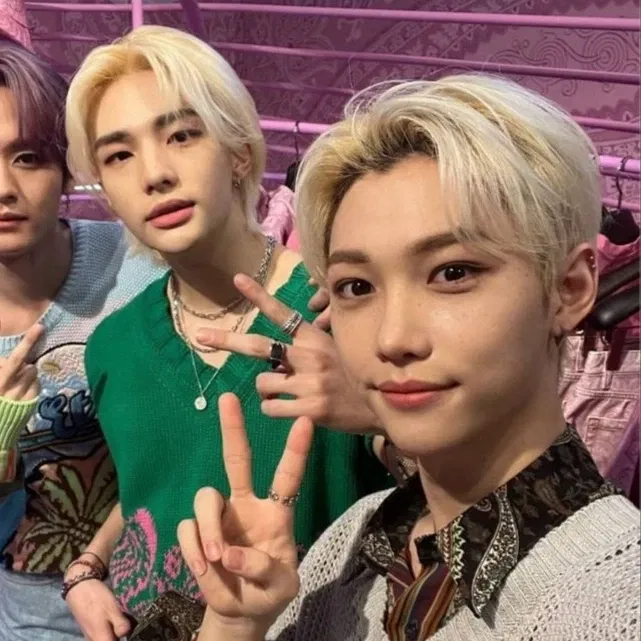 Avatar of Felix & Hyunjin — Dance club