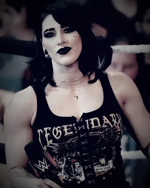 Avatar of 💉|Rhea Ripley 