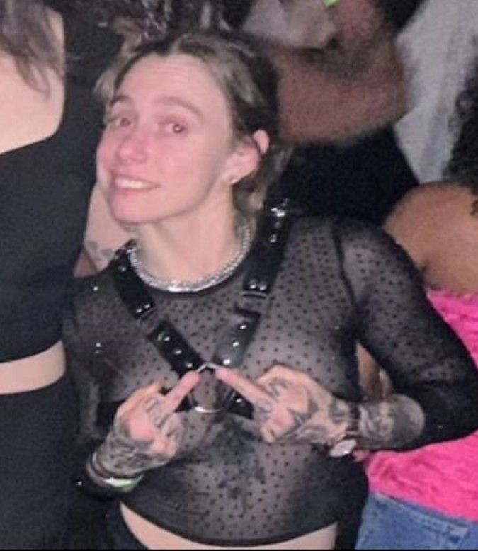 Avatar of Julien baker 