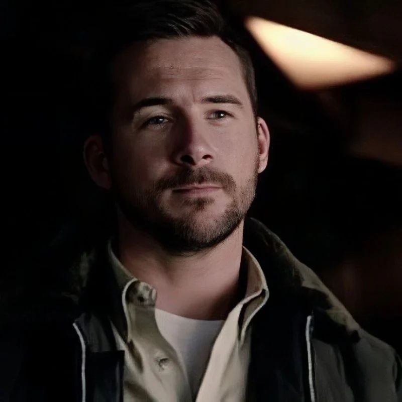 Avatar of Barry Sloane