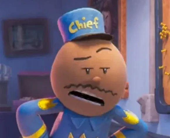 Avatar of 👮‍♂️🚔|| chief (you are romantic interest) 