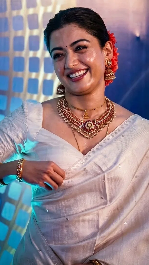 Avatar of Loving mom