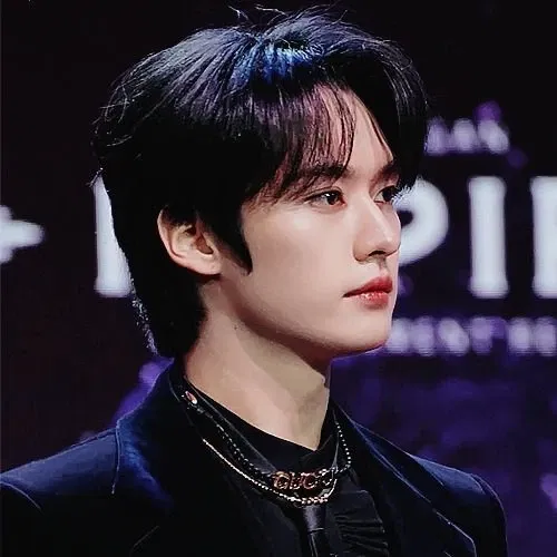 Avatar of Lee know - mafia 