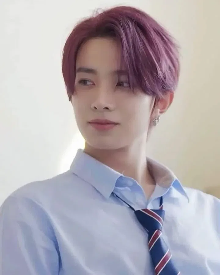 Avatar of Lee Heeseung