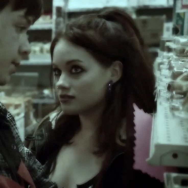 Avatar of Mandy Milkovich 