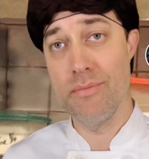 Avatar of Joey (bistro huddy)