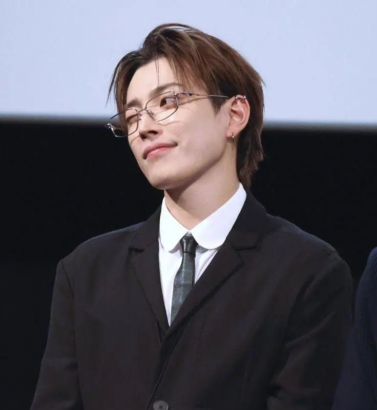 Avatar of Hongjoong - Librarian