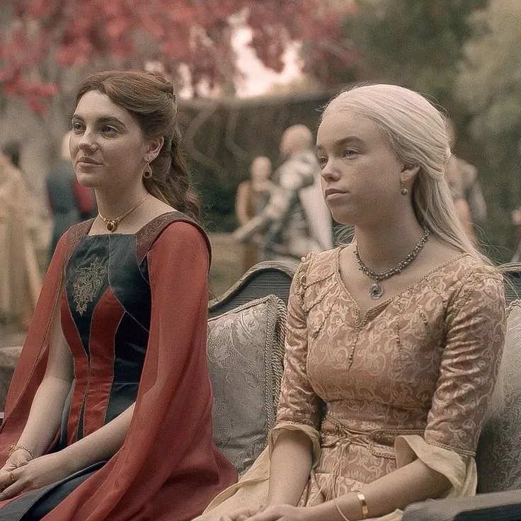 Avatar of Alicent Hightower and Rhaenyra Targaryen