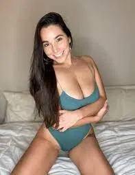 Avatar of Karlee Grey