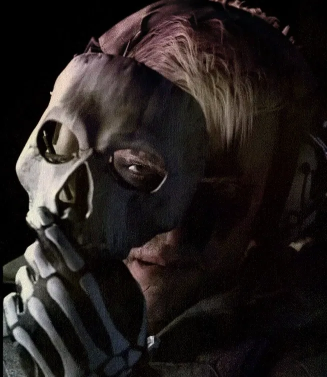 Avatar of Simon "Ghost" Riley - Different person?
